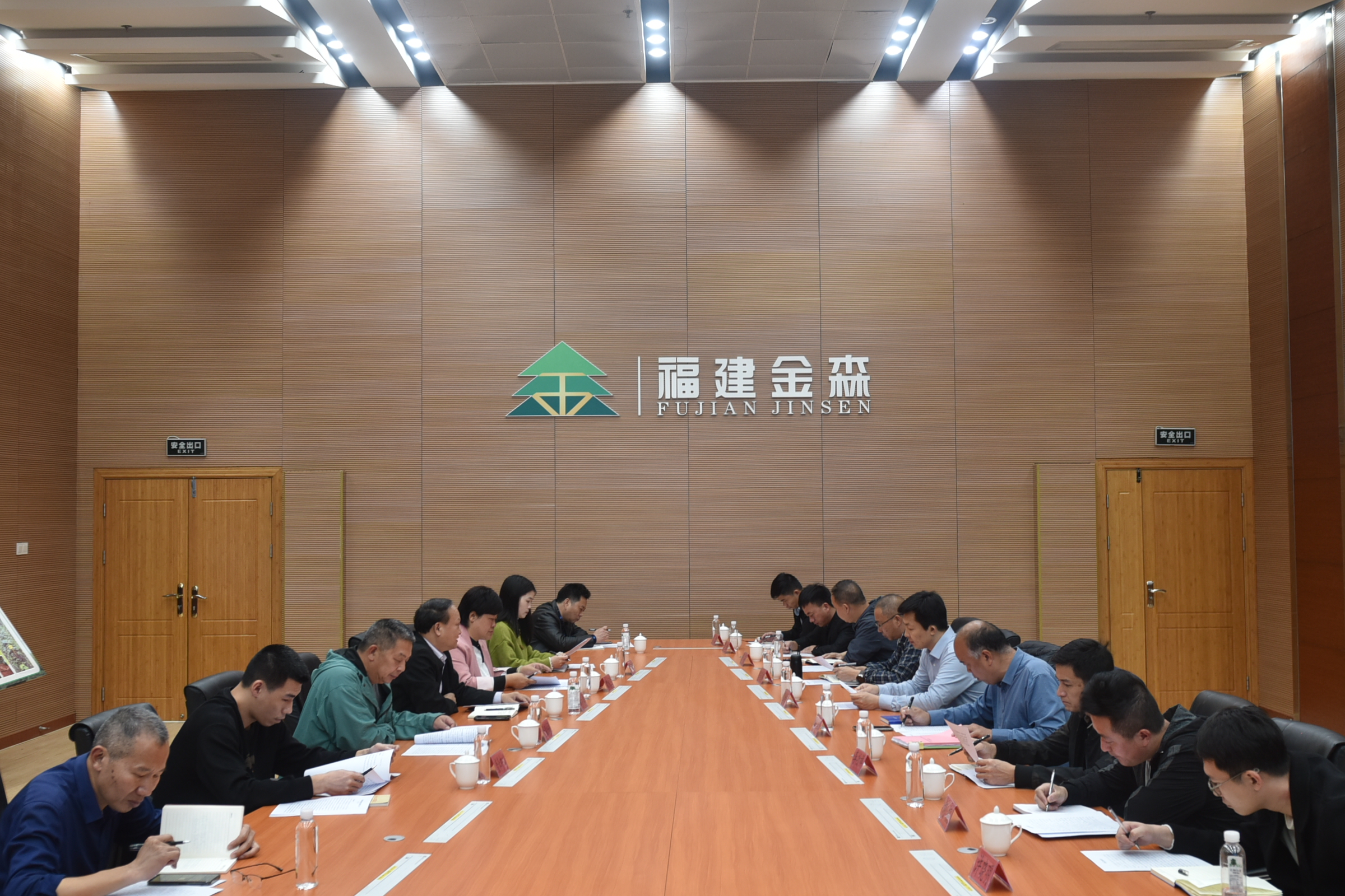 江西省萬安縣考察團(tuán)至福建金森考察學(xué)習(xí)