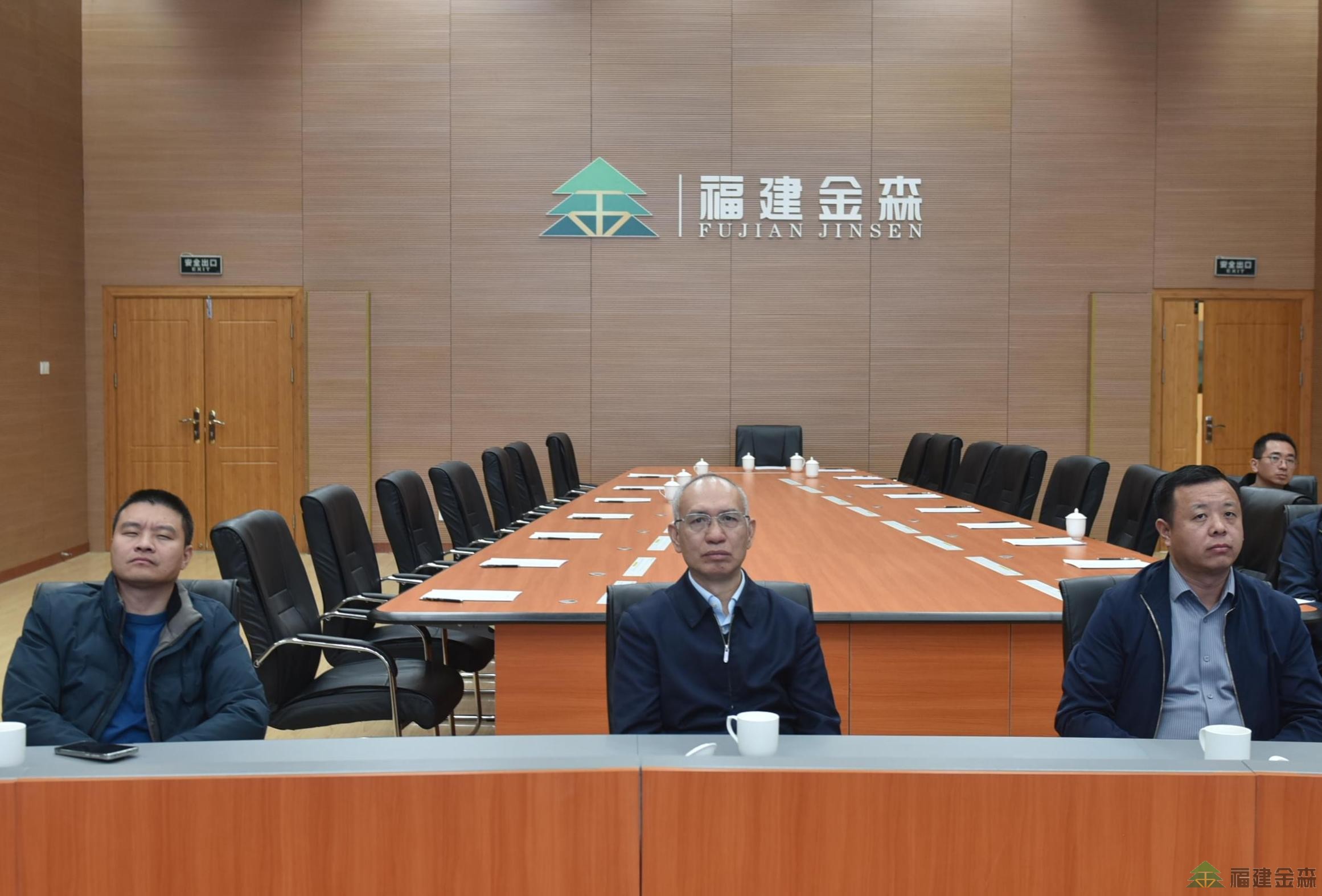 中科院生態(tài)環(huán)境研究中心團隊至福建金森調研